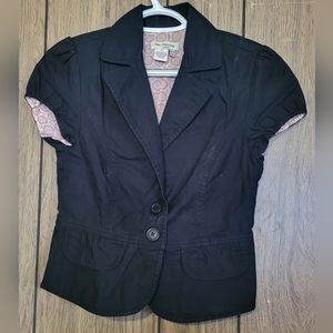 Women's shirt by Har. Money size Med
